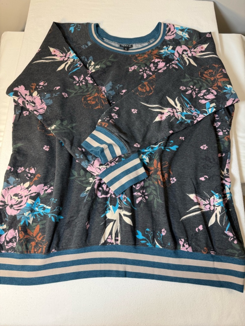 torrid Charcoal Floral Sweatshirt with Teal Stripe Trim
